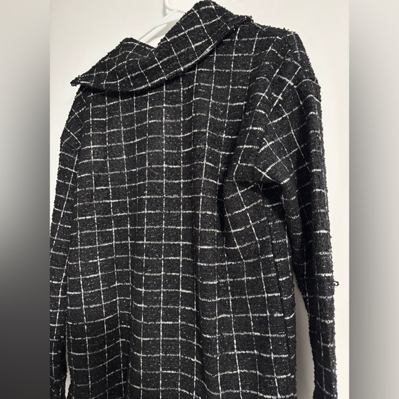 New Tribal Checkered Split Neck Top Women’s Size: Small - Picture 6 of 8